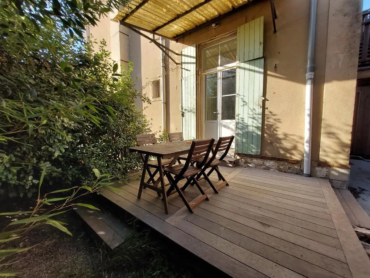 Aparthotel La Maison De Dannie Gardanne France